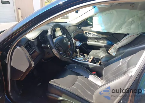 2015 Infiniti Q70L 3.7 из США, поврежденный, VIN JN1BY1PP9FM601311